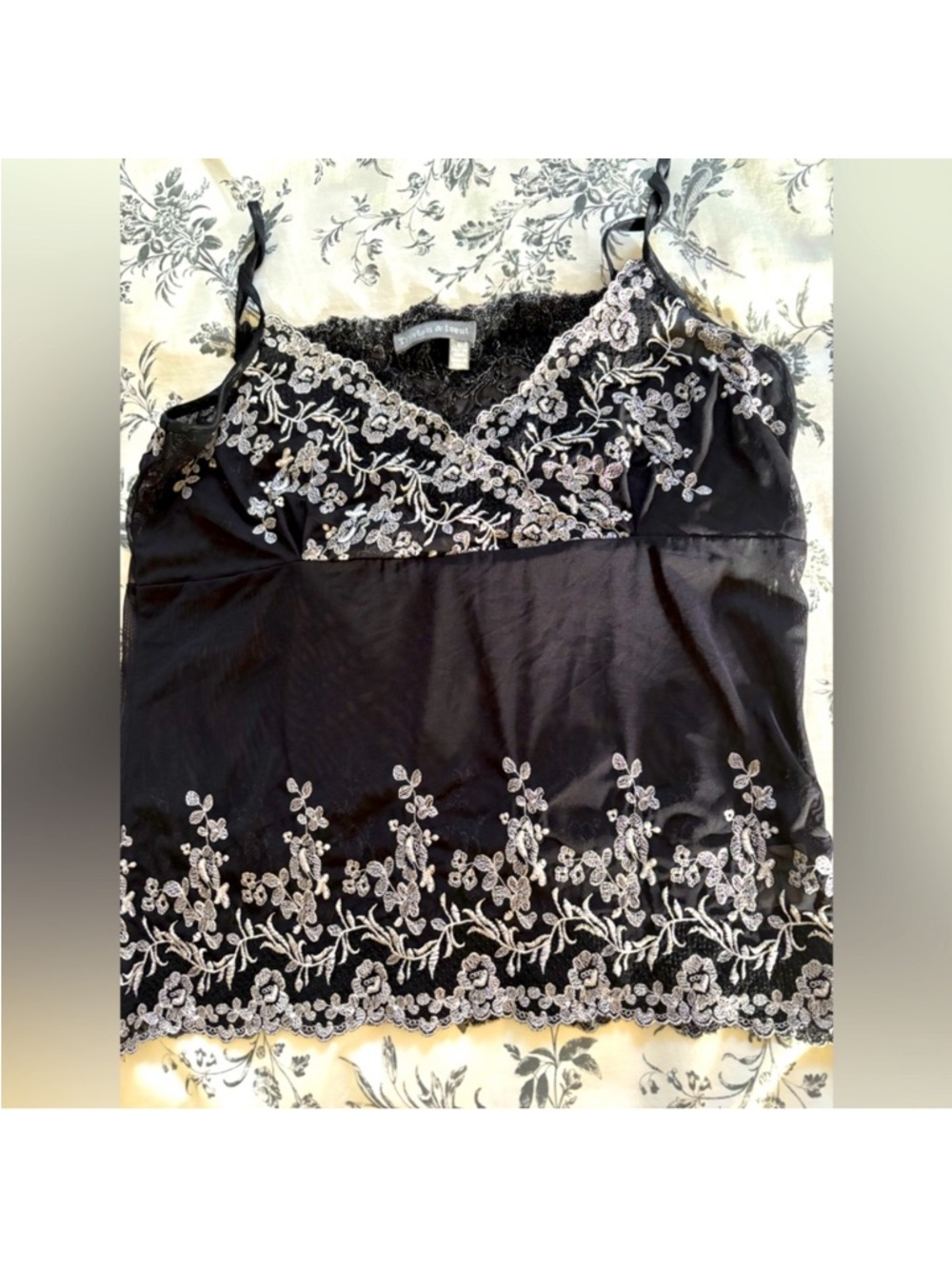 Free with purchase/ Pretty Black Embroidered Lace-Trim Cami Top